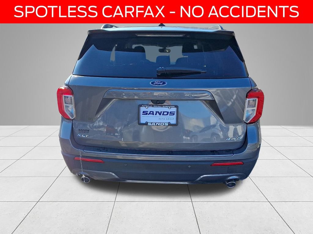 Certified 2021 Ford Explorer XLT w/ Equipment Group 202A image 5