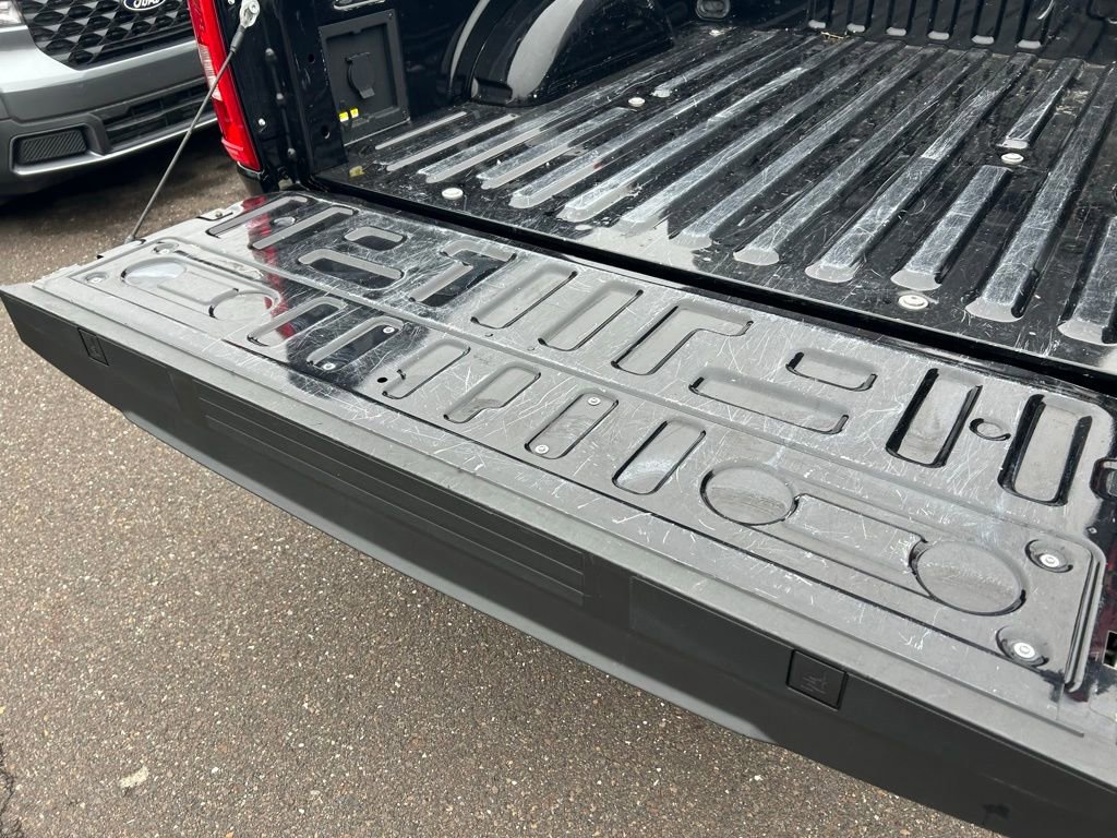 Certified 2022 Ford F150 XLT w/ Equipment Group 302A High image 11