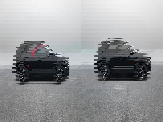 Used 2024 Kia Niro EX image 2