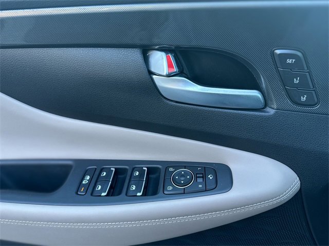 Used 2022 Hyundai Santa Fe Limited image 14