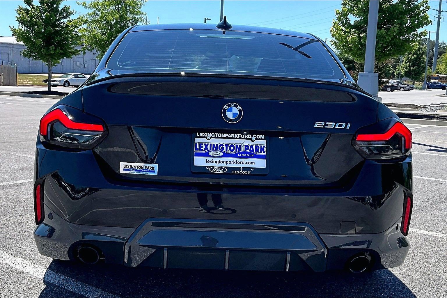 Used 2022 BMW 230i Coupe w/ Premium Package RWD image 5