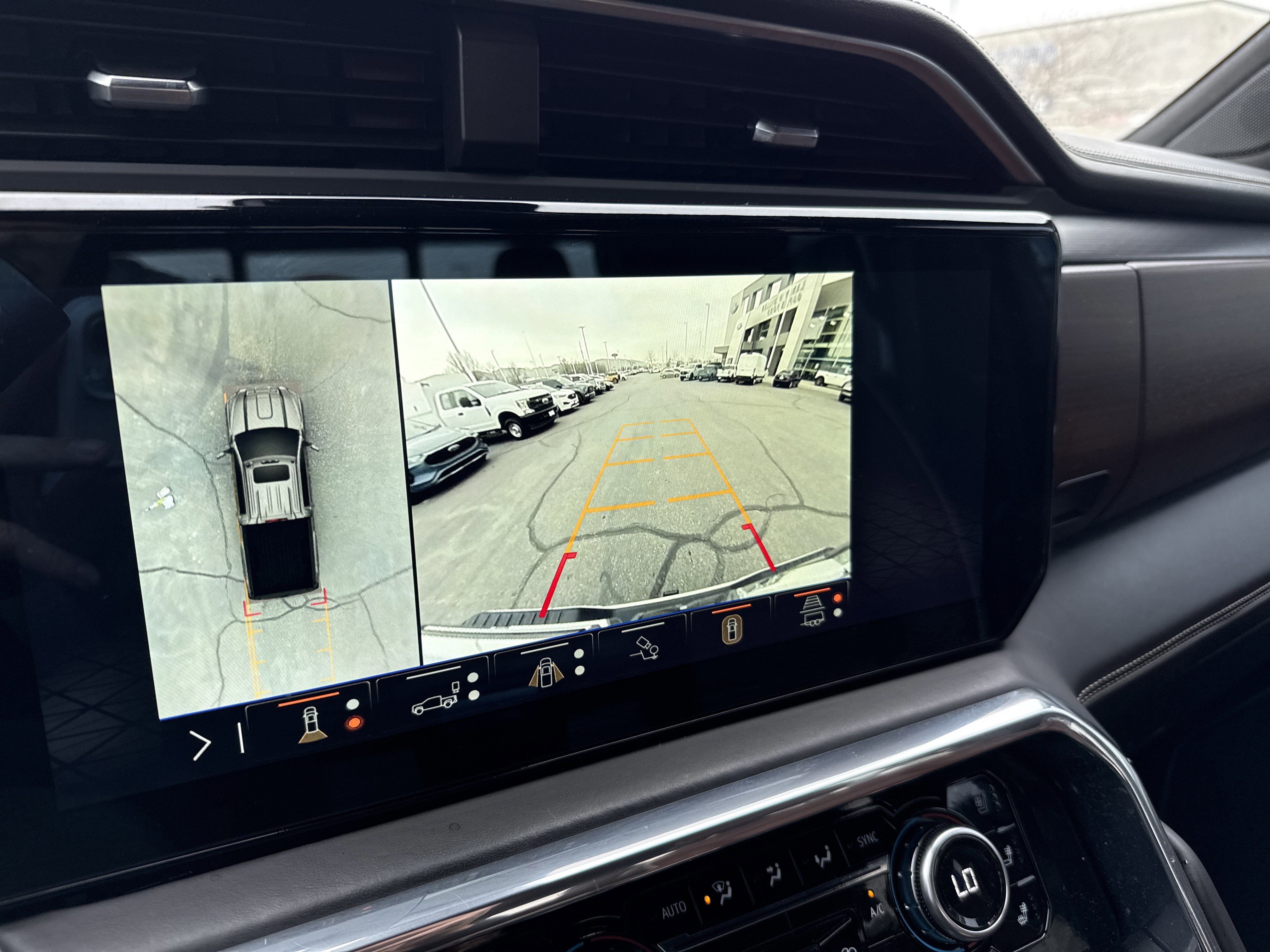 Used 2024 GMC Sierra 2500 Denali Ultimate image 22