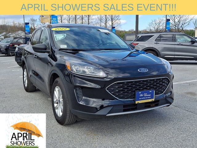 Certified 2022 Ford Escape SE w/ Cold Weather Package image 2