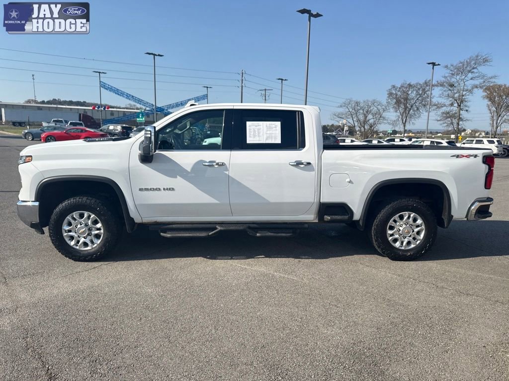 Used 2024 Chevrolet Silverado 2500 LTZ w/ LTZ Convenience Package image 3
