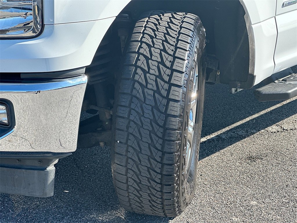 Certified 2017 Ford F150 XLT w/ Equipment Group 302A Luxury image 25