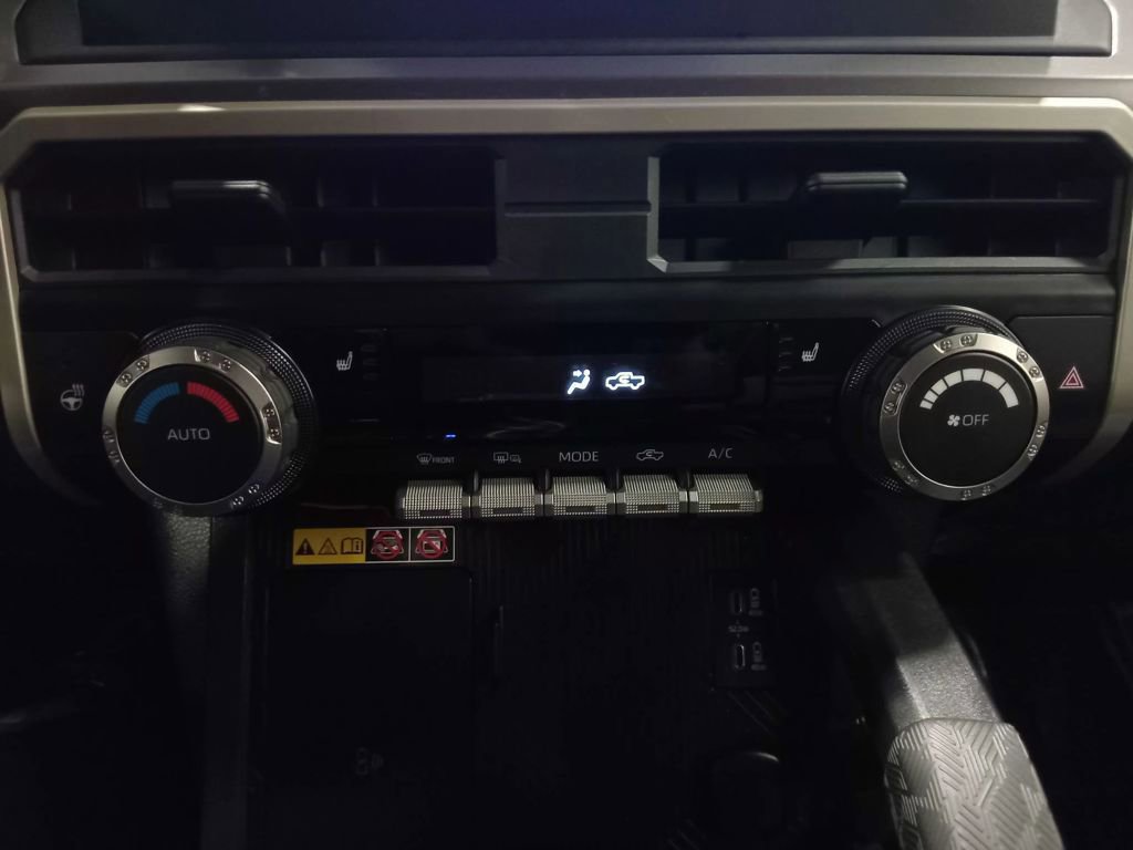 Used 2025 Toyota Tacoma TRD Off-Road w/ TRD Off Road Upgrade Package image 24