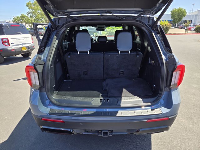 Certified 2025 Ford Explorer ST-Line w/ Premium Package AWD/4WD image 26