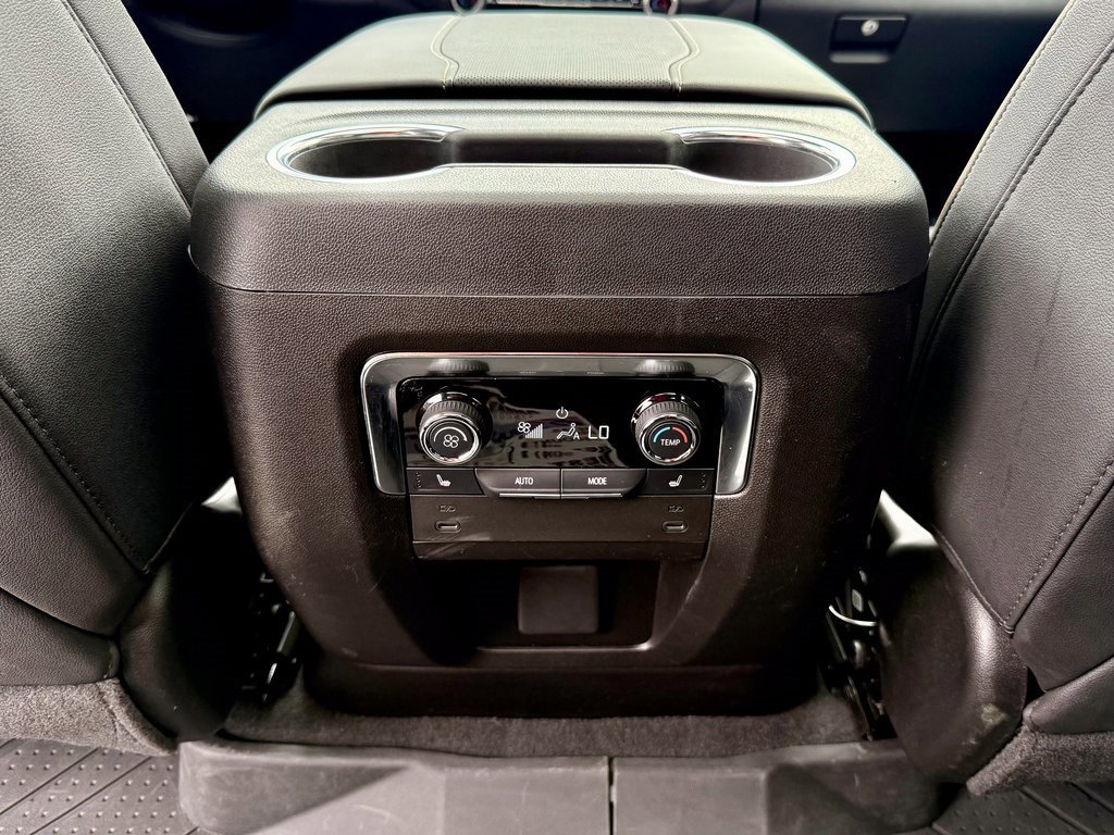 Used 2025 Chevrolet Suburban Premier w/ Sun And Tow Package image 35