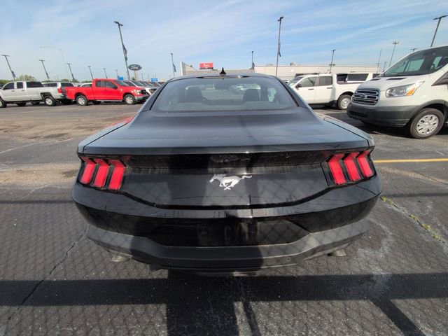 Certified 2024 Ford Mustang Coupe RWD image 3