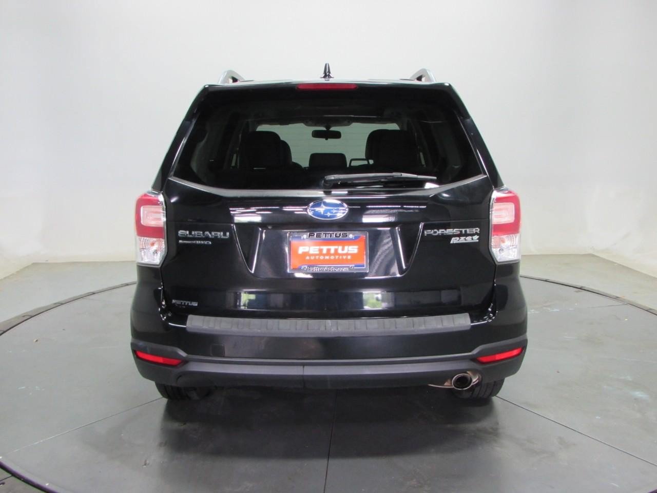 Used 2017 Subaru Forester 2.5i Limited AWD/4WD image 6