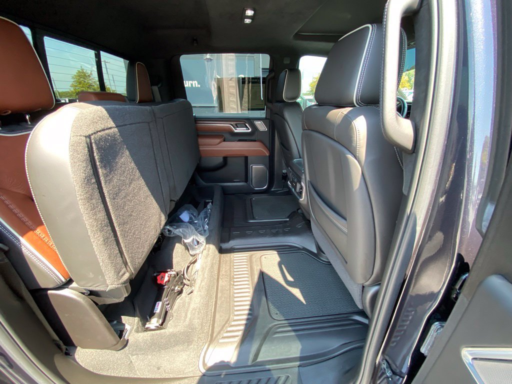 Used 2025 GMC Sierra 2500 Denali Ultimate w/ Max Trailering Package AWD/4WD image 28