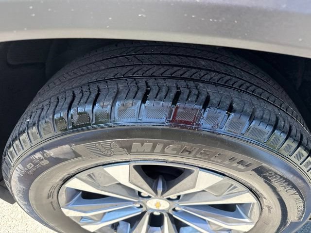 Used 2025 Chevrolet Equinox LT w/ Convenience Package II AWD/4WD image 15
