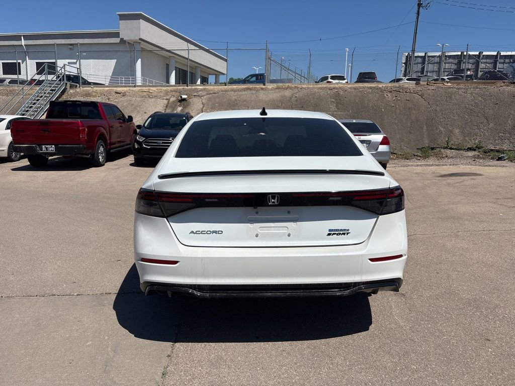 Used 2023 Honda Accord Sport image 6