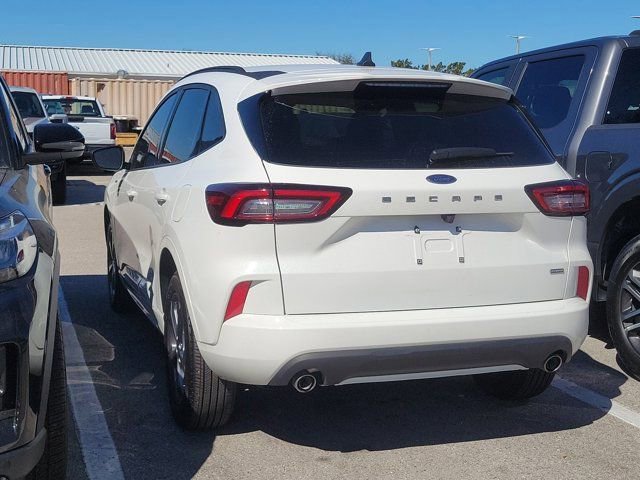 Certified 2024 Ford Escape ST-Line w/ Equipment Group 301A video 2