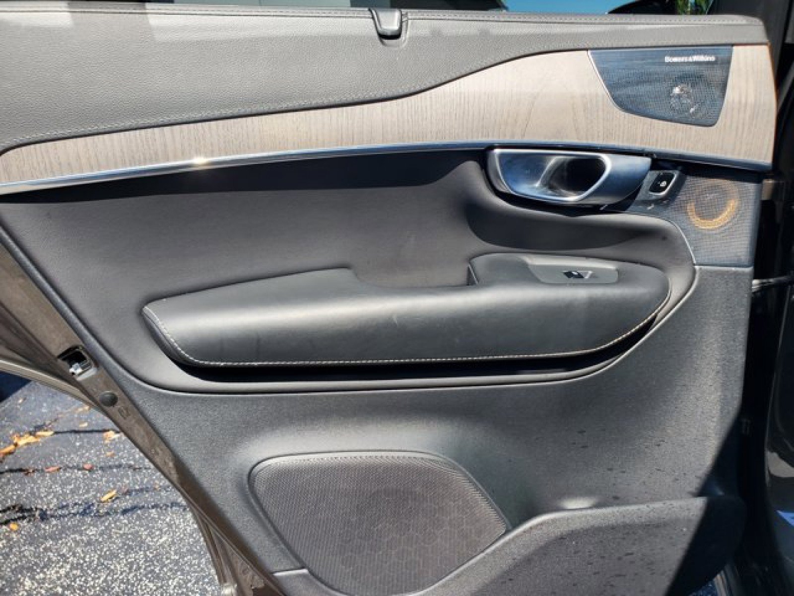 Used 2020 Volvo XC90 T6 Inscription image 32