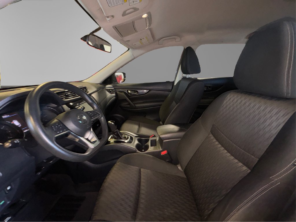 Used 2018 Nissan Rogue S AWD/4WD image 10