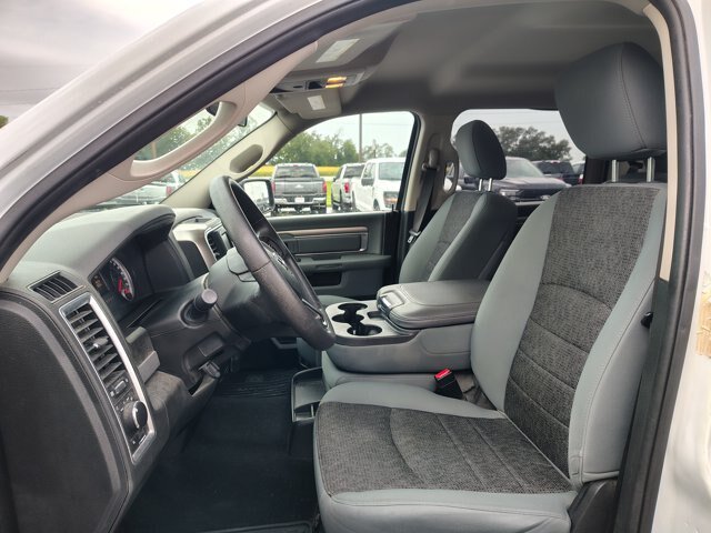 Used 2019 RAM 1500 Classic SLT w/ Protection Group AWD/4WD image 10