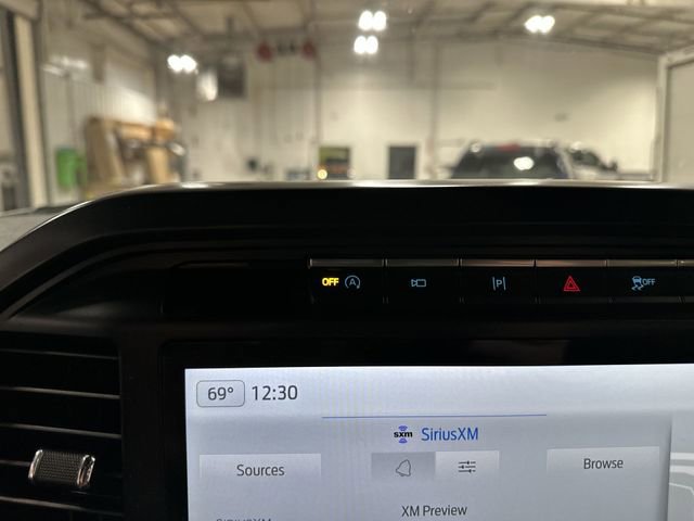 Certified 2023 Ford F150 Raptor w/ Raptor Carbon Fiber Package AWD/4WD image 34