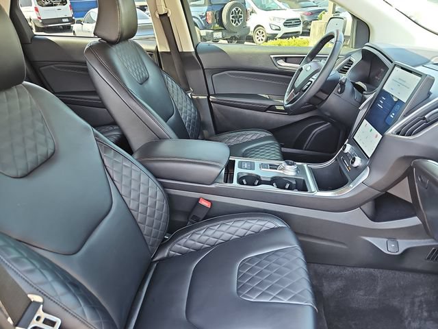 Certified 2024 Ford Edge Titanium AWD/4WD image 10