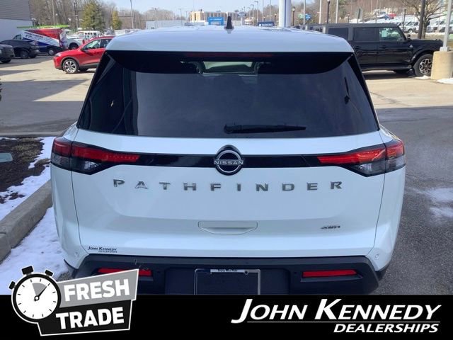 Used 2023 Nissan Pathfinder S image 5