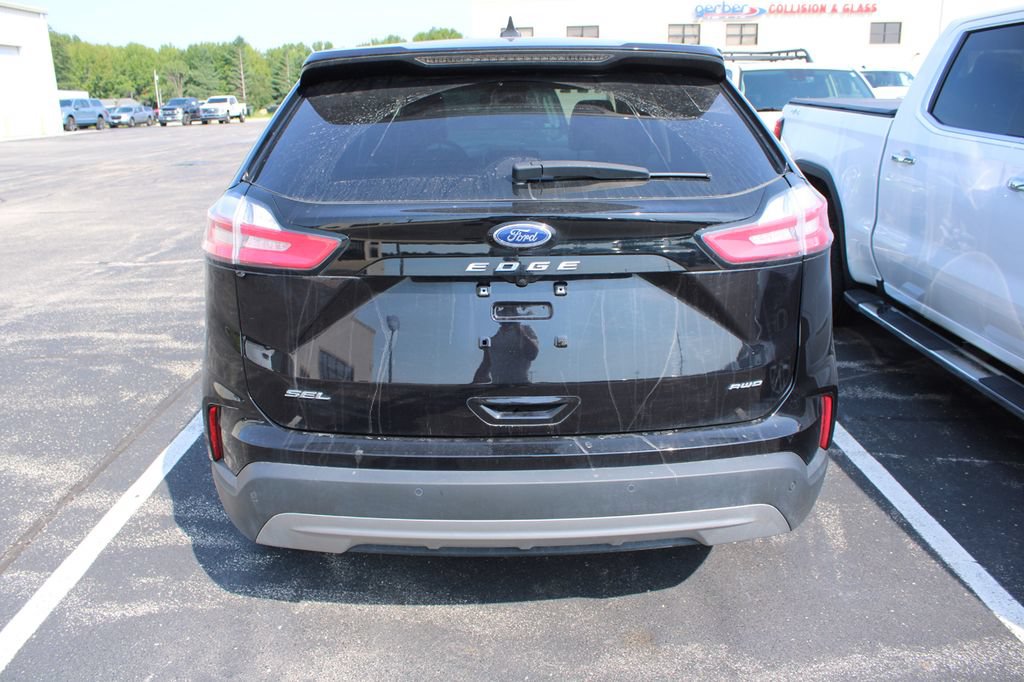 Certified 2024 Ford Edge SEL w/ Convenience Package AWD/4WD image 5
