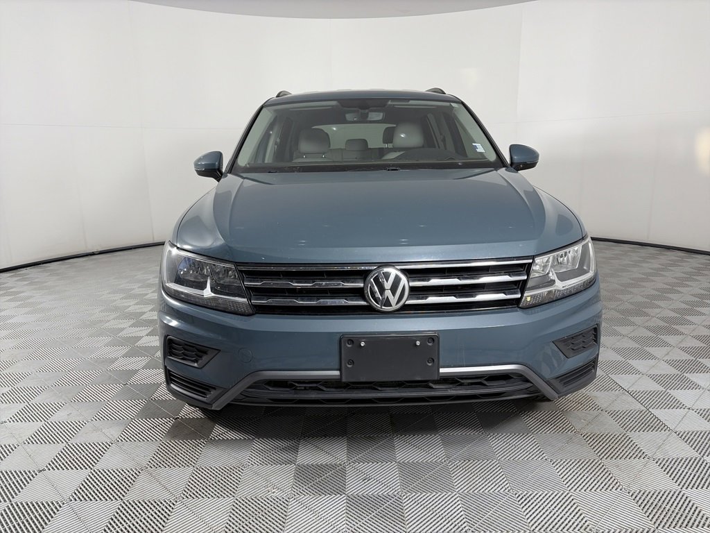 Used 2021 Volkswagen Tiguan SE image 2