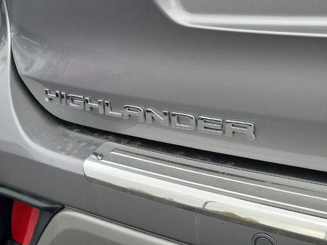 Used 2025 Toyota Highlander Platinum AWD/4WD image 6