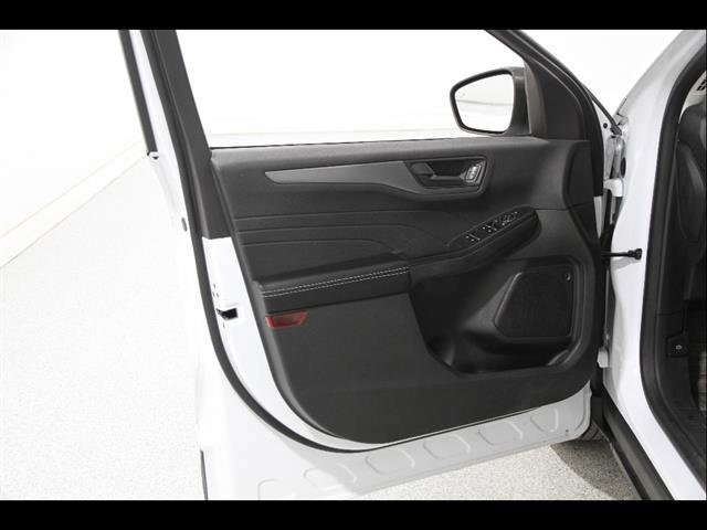 Certified 2023 Ford Escape Active image 5