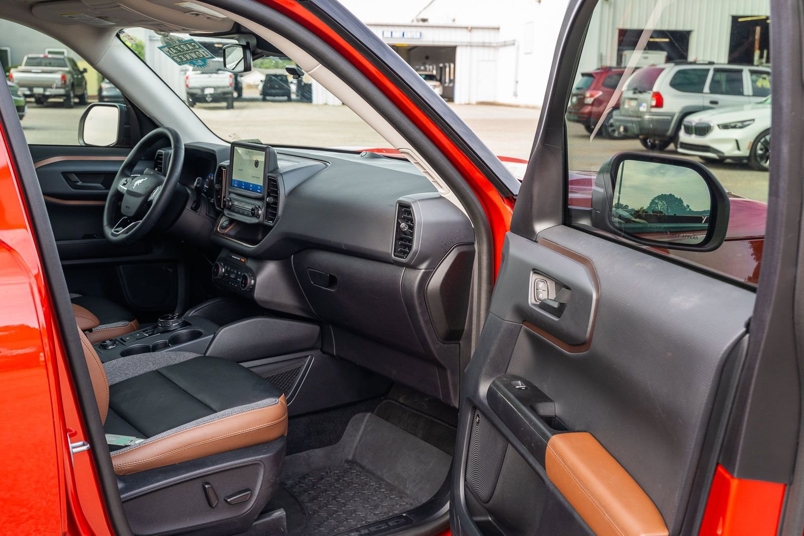 Certified 2024 Ford Bronco Sport Outer Banks w/ Tech Package image 12