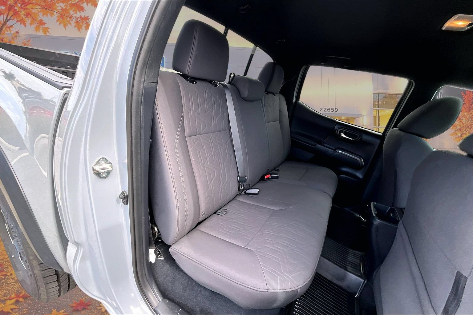 Used 2019 Toyota Tacoma TRD Off-Road AWD/4WD image 26