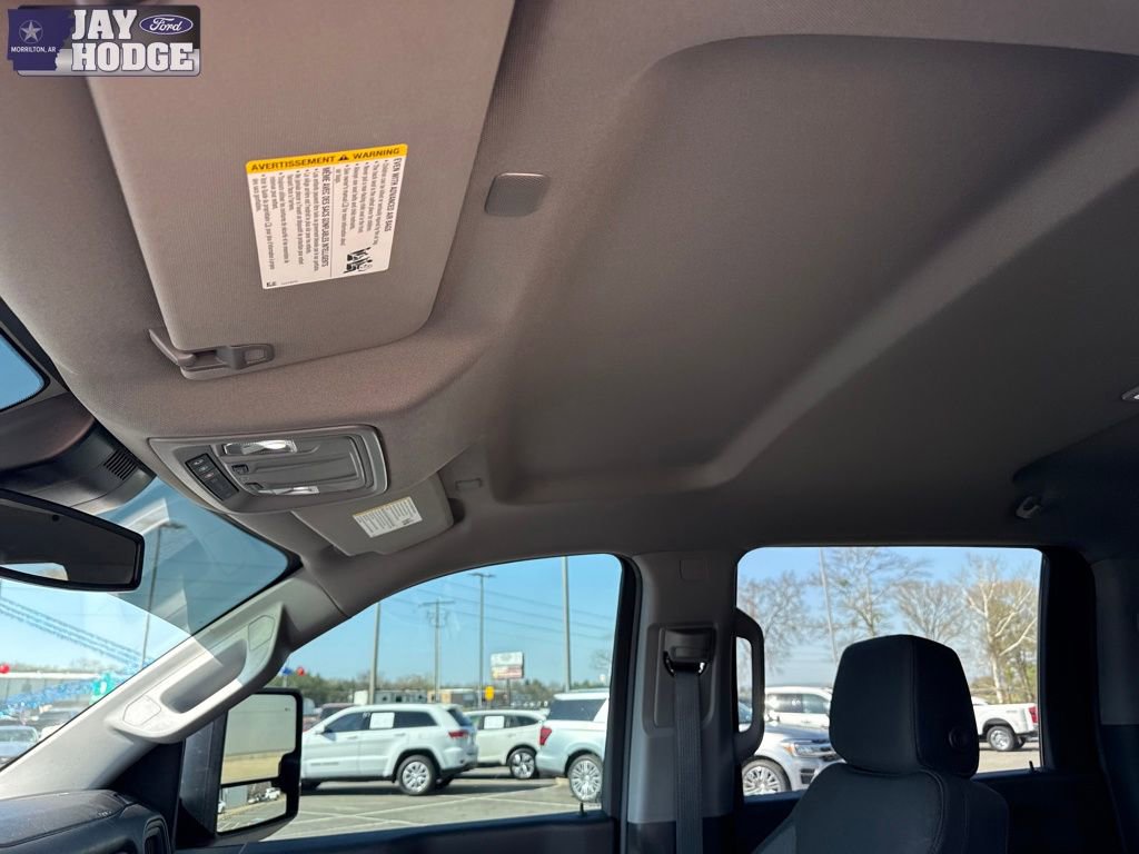 Used 2025 Chevrolet Silverado 2500 Custom w/ Custom Value Package image 30