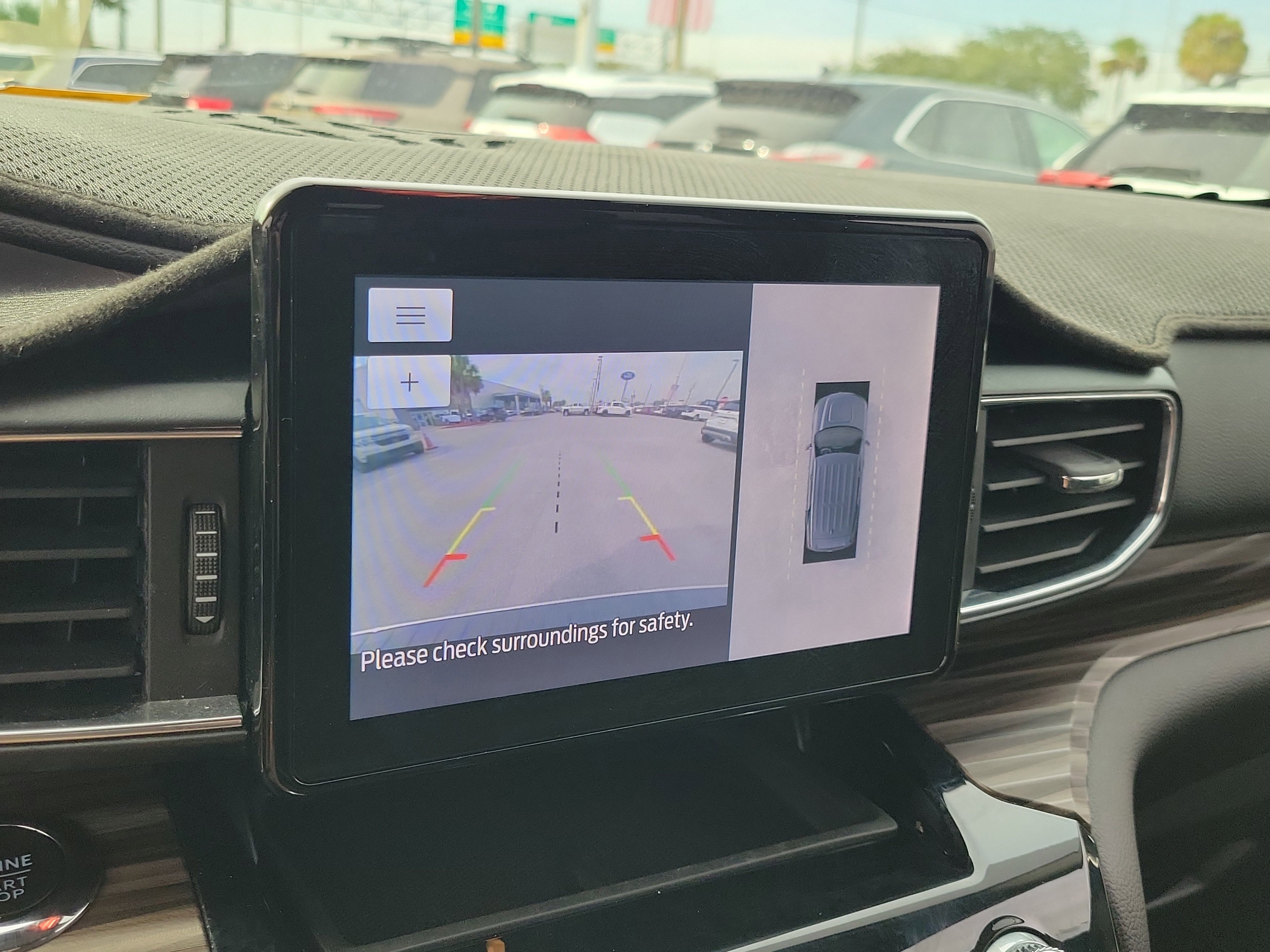 Certified 2022 Ford Explorer Limited image 18