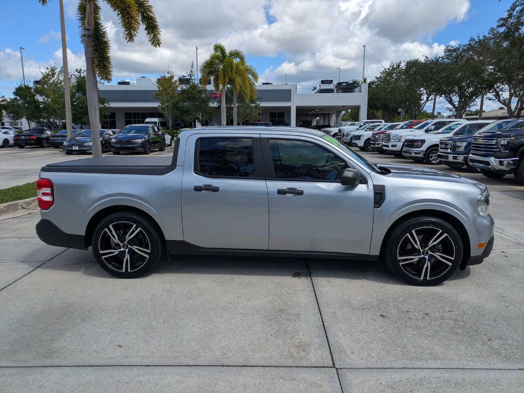 Certified 2024 Ford Maverick XL FWD image 3