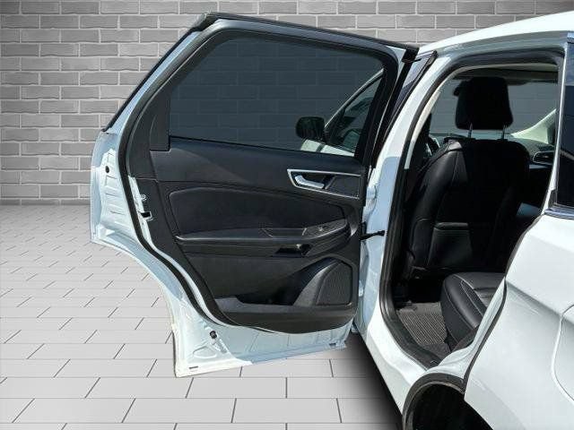 Certified 2024 Ford Edge SEL w/ Convenience Package AWD/4WD image 13