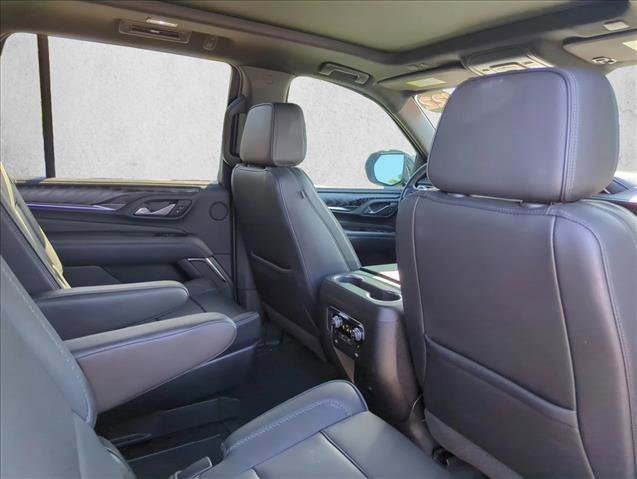 Used 2022 GMC Yukon Denali AWD/4WD image 21