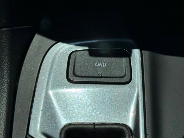 Used 2021 Chevrolet Equinox LT AWD/4WD image 30