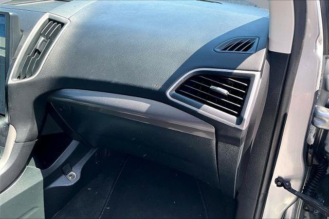 Certified 2024 Ford Edge SEL AWD/4WD image 17