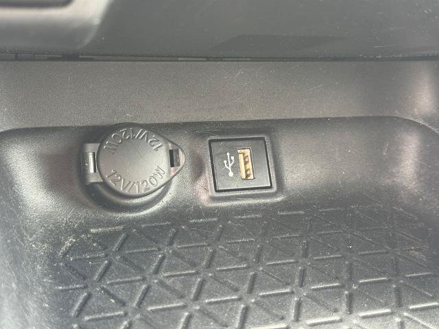 Used 2024 Toyota RAV4 XLE AWD/4WD image 22