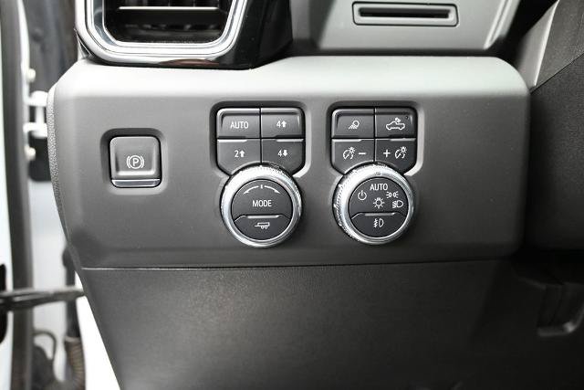 Used 2025 GMC Sierra 2500 Denali AWD/4WD image 21