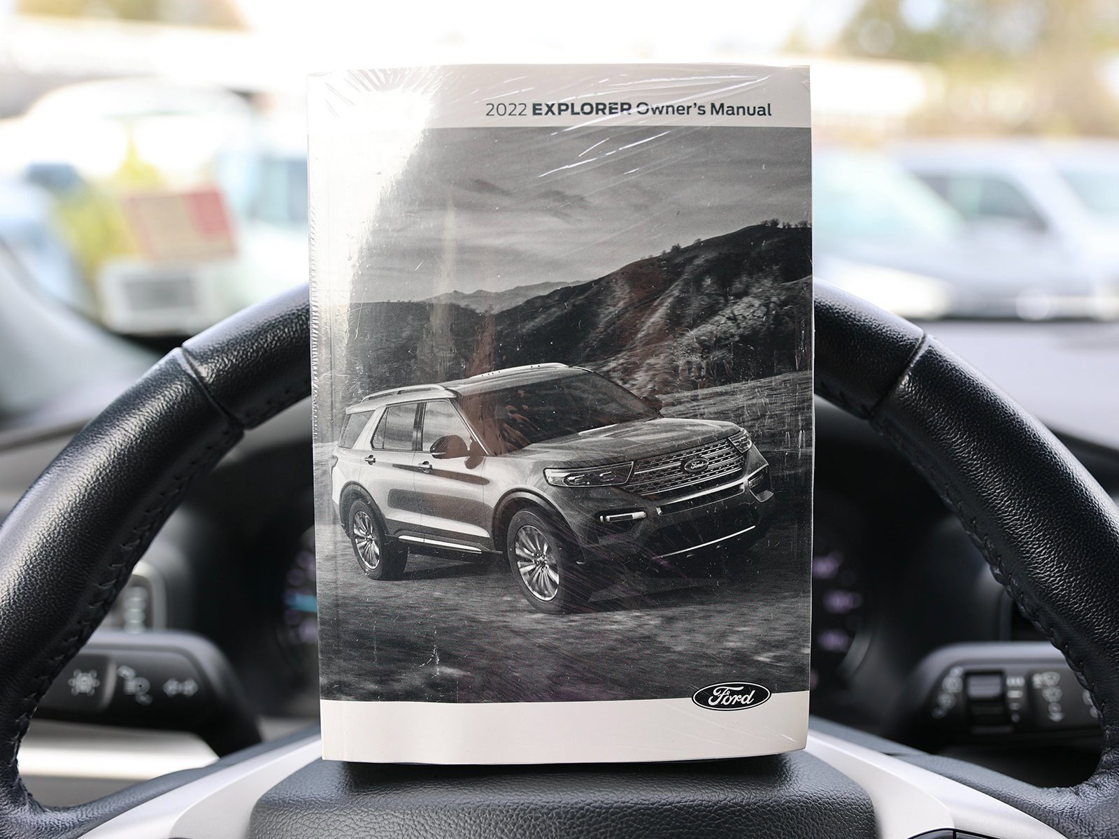 Certified 2022 Ford Explorer XLT w/ Equipment Group 202A image 44