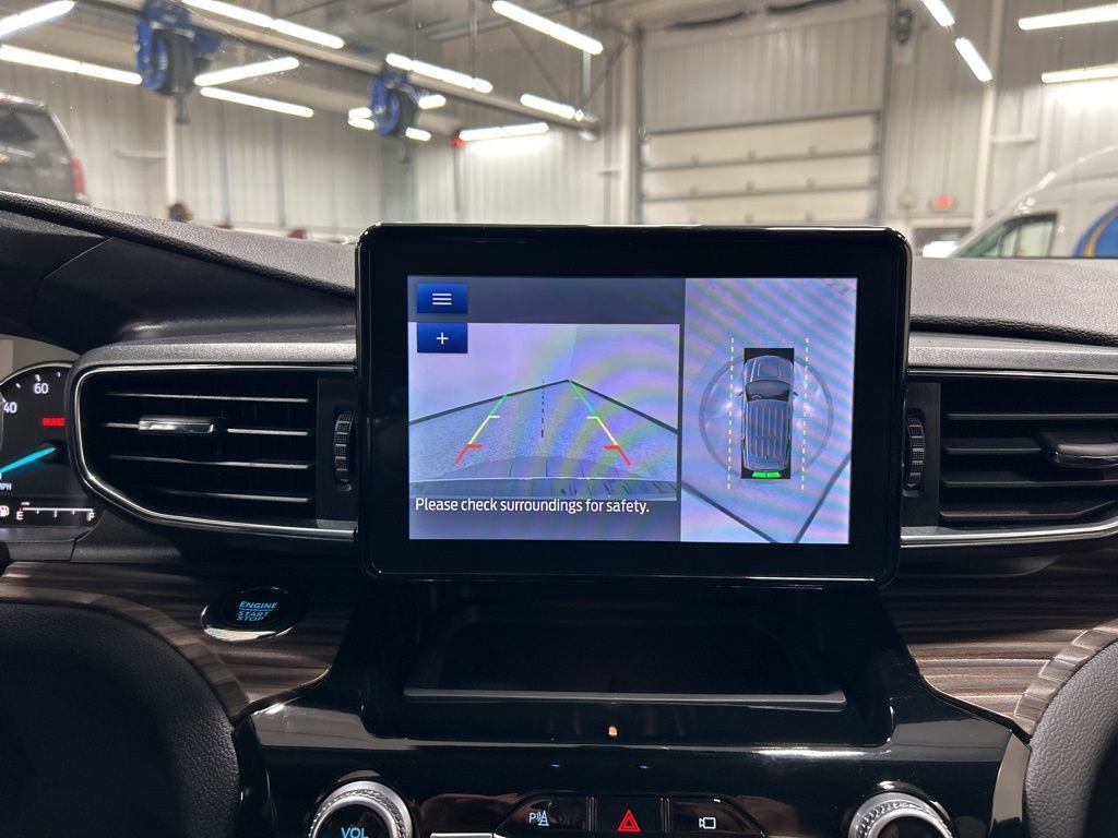 Certified 2023 Ford Explorer Limited w/ Equipment Group 301A image 22