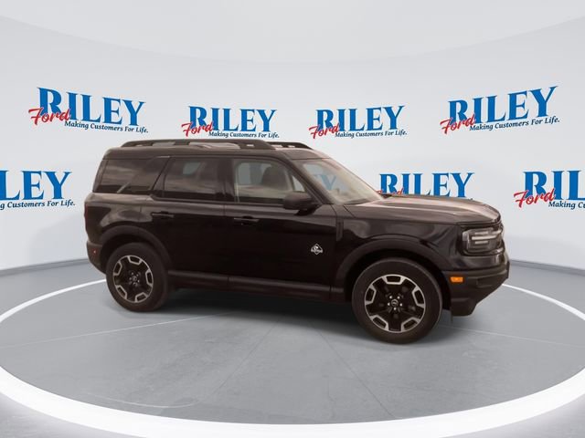 Certified 2023 Ford Bronco Sport Outer Banks w/ Tech Package AWD/4WD image 10