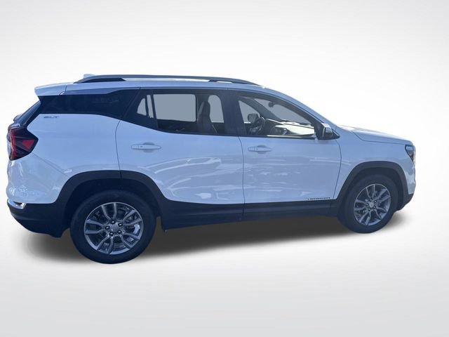 Used 2024 GMC Terrain SLT image 10
