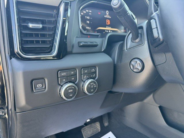 Used 2026 GMC Sierra 1500 Denali AWD/4WD image 19