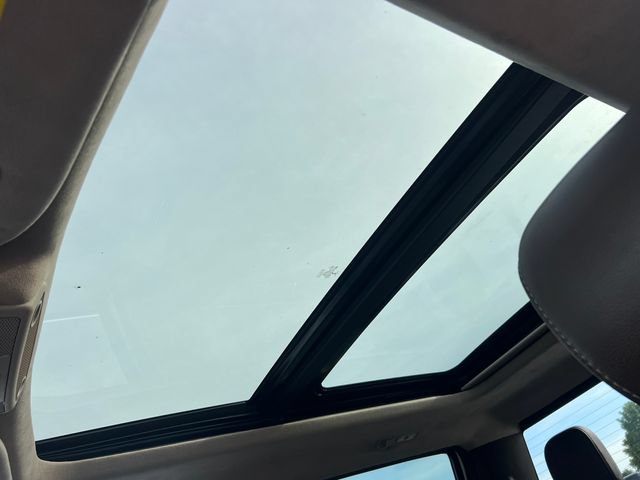 Certified 2019 Ford F350 Limited AWD/4WD image 5