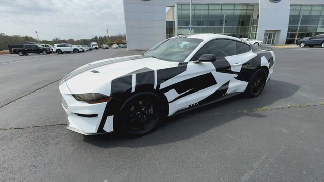 Certified 2022 Ford Mustang Coupe image 2