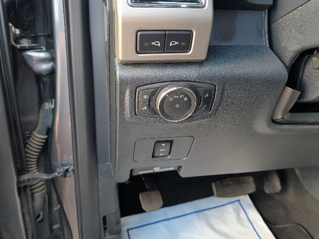 Certified 2022 Ford F250 Lariat w/ Chrome Package AWD/4WD image 20