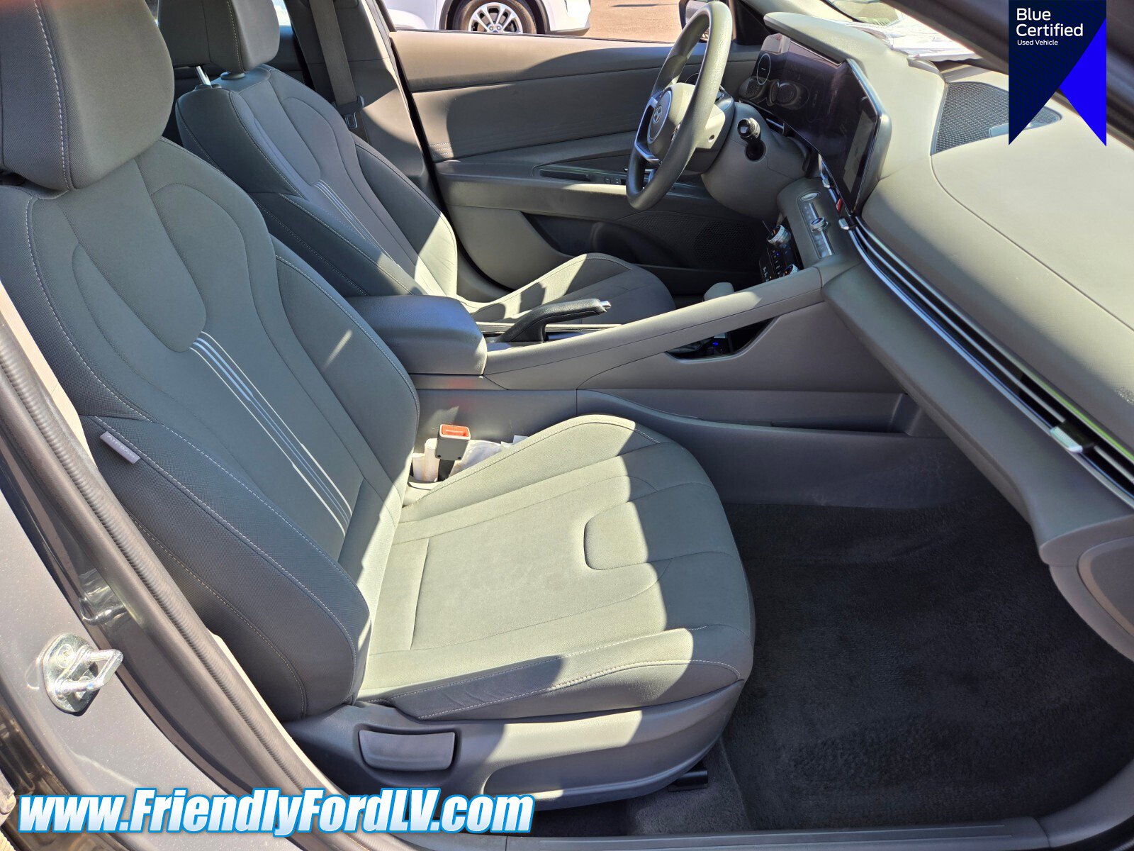 Used 2024 Hyundai Elantra SEL FWD image 16