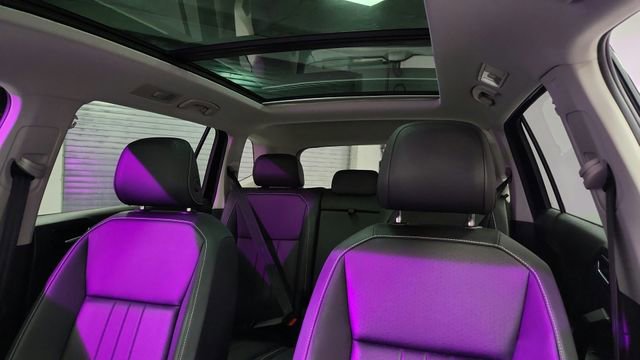 Used 2024 Volkswagen Tiguan Wolfsburg Edition AWD/4WD image 15