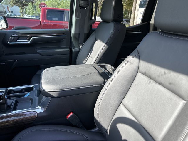 Used 2025 Chevrolet Silverado 1500 RST w/ RST All Star Premium Package AWD/4WD image 17